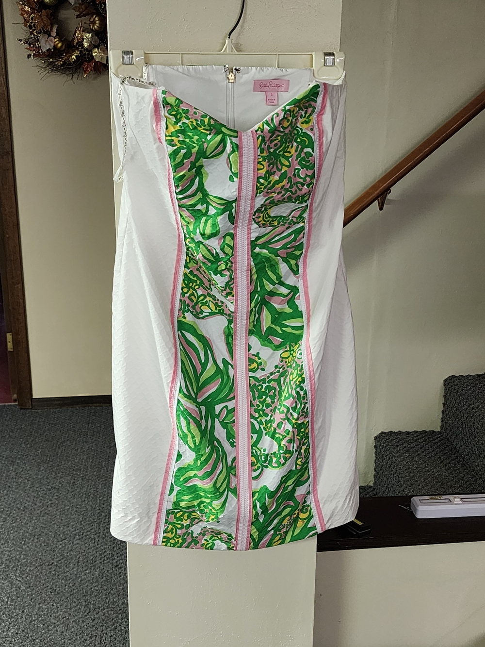Lilly Pulitzer Sz 8 White Mini Strapless Dress with Green & Pink Print Panel